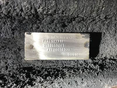 Meritor FF961 Front Axle Assembly for a International 8100