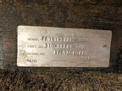 Meritor FF961 Front Axle Assembly for a Freightliner FLD112