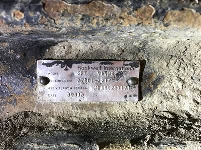 Meritor FF961 Front Axle Assembly for a Volvo Wia