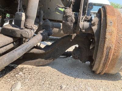 Meritor FF961 Front Axle Assembly for a Volvo VNL