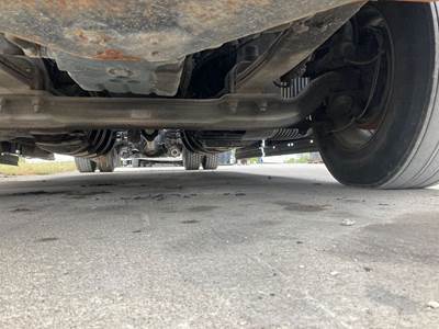 Meritor FF961 Front Axle Assembly for a Volvo VNL