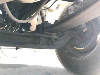 Meritor FF961 Front Axle Assembly for a International 8100