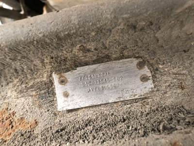 Meritor FF961 Front Axle Assembly for a Freightliner Columbia 120