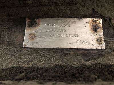 Meritor FF961 Front Axle Assembly for a Volvo VNM