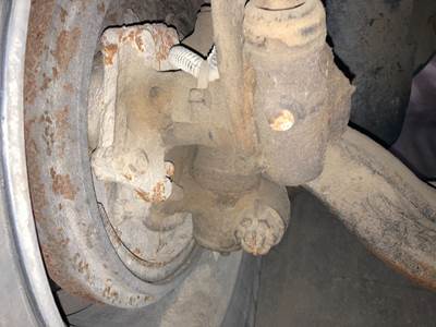 Meritor FF961 Front Axle Assembly for a Freightliner FLD112SD