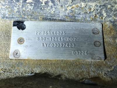 Meritor FF961 Front Axle Assembly for a Freightliner Columbia 120