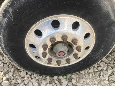 Meritor FF961 Front Axle Assembly for a Peterbilt 579