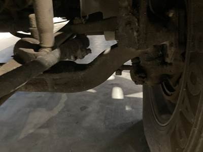 Meritor FF961 Front Axle Assembly for a Volvo VNL