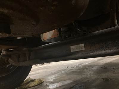 Meritor FF961 Front Axle Assembly for a Volvo Wia