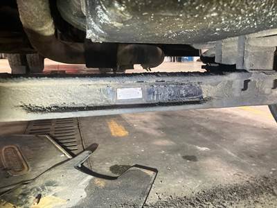 Meritor FF961 Front Axle Assembly for a Freightliner FL70