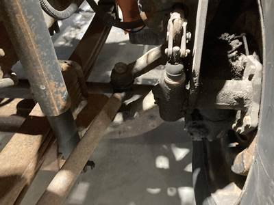 Meritor FF961 Front Axle Assembly for a Hino 268