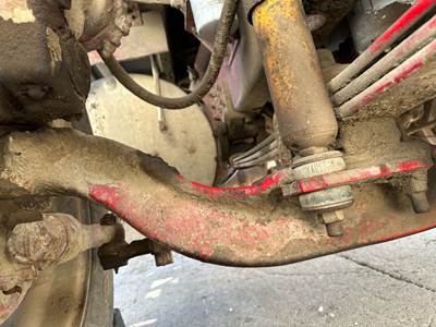 Meritor FF961 Front Axle Assembly for a Volvo WG