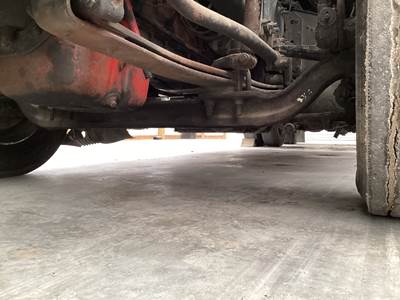 Meritor FF961 Front Axle Assembly for a Volvo VNL