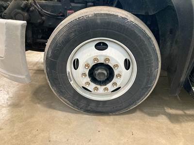 Meritor FF967 Front Axle Assembly for a Mack Cxu