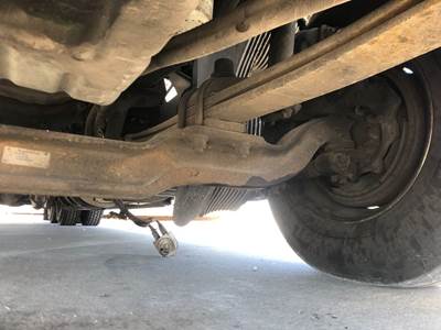 Meritor FF967 Front Axle Assembly for a Volvo VNL