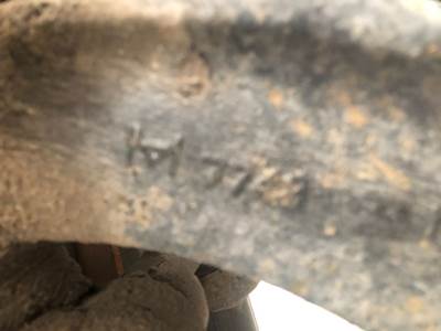 Meritor FF967 Front Axle Assembly for a Mack Cxu