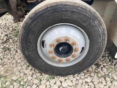 Meritor FF981 Front Axle Assembly for a International 9100