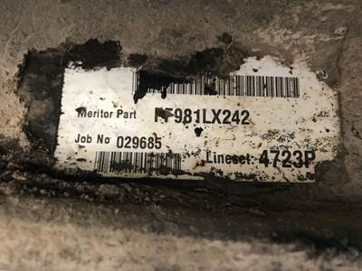 Meritor FF981 Front Axle Assembly for a International 9200