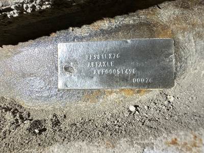 Meritor FF981 Front Axle Assembly for a International 9100