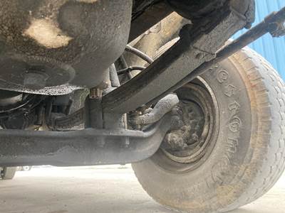 Meritor FL941 Front Axle Assembly for a Western Star 4800