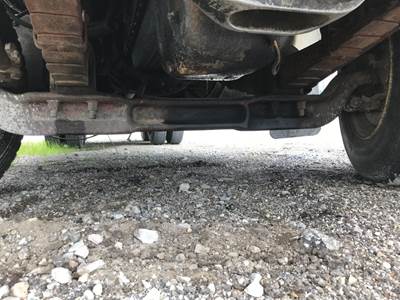 Meritor FL941 Front Axle Assembly for a Freightliner FLC120