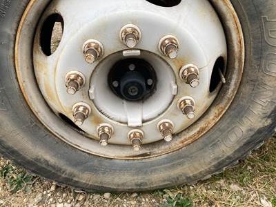 Meritor MFS-09 Front Axle Assembly for a GMC C6500