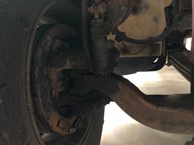 Meritor MFS-10 Front Axle Assembly for a Hino 338