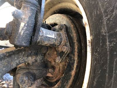 Meritor MFS-10 Front Axle Assembly for a Hino 268