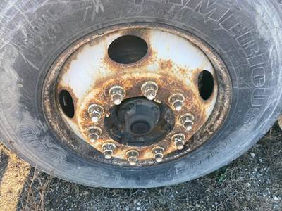 Meritor MFS-10 Front Axle Assembly for a Freightliner M2 106