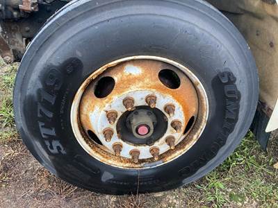 Meritor MFS-10 Front Axle Assembly for a Hino 268