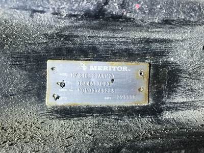 Meritor MFS-10 Front Axle Assembly for a International MV607