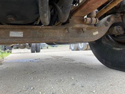 Meritor MFS-10 Front Axle Assembly for a International Durastar (4300)