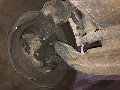 Meritor MFS-10 Front Axle Assembly for a International Durastar (4300)