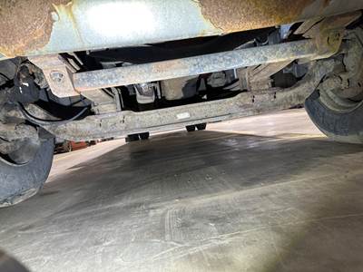 Meritor MFS-10 Front Axle Assembly for a Chevrolet C7500