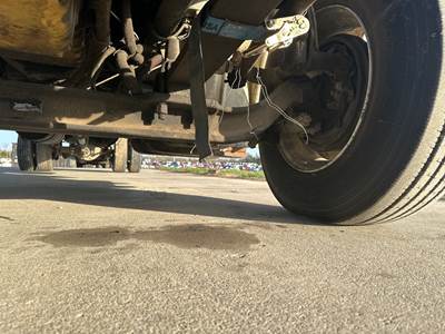 Meritor MFS-10 Front Axle Assembly for a Freightliner M2 106