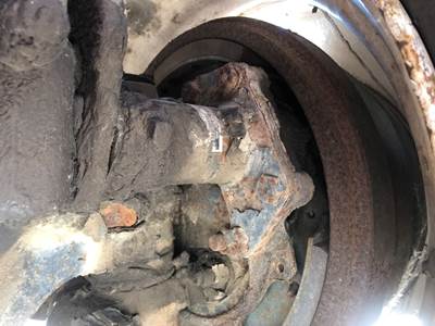 Meritor MFS-12 Front Axle Assembly for a Sterling L7501