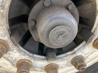 Meritor MFS-12 Front Axle Assembly for a Peterbilt 587