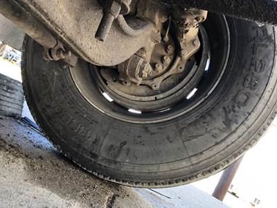 Meritor MFS-12 Front Axle Assembly for a International Prostar