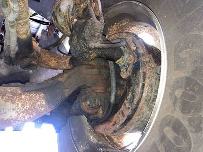 Meritor MFS-12 Front Axle Assembly for a Sterling A9513