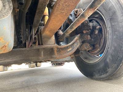 Meritor MFS-12 Front Axle Assembly for a International Prostar