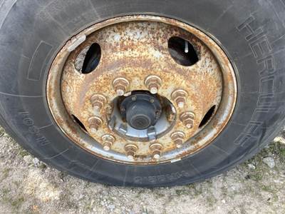 Meritor MFS-12 Front Axle Assembly for a Sterling A9513