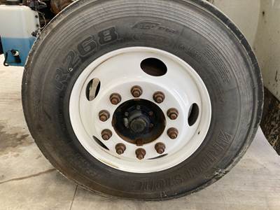 Meritor MFS-12 Front Axle Assembly for a International Durastar (4400)