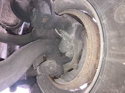 Meritor MFS-12 Front Axle Assembly for a International Prostar