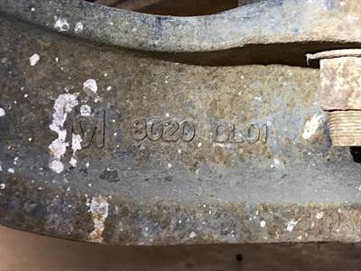 Meritor MFS-12 Front Axle Assembly for a Freightliner Cascadia