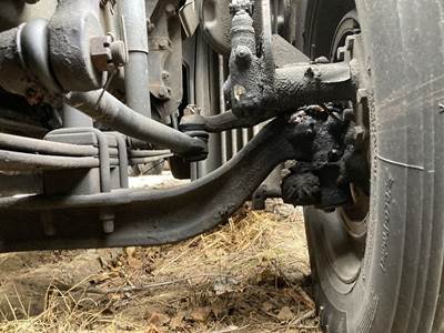 Meritor MFS-12 Front Axle Assembly for a Freightliner Cascadia