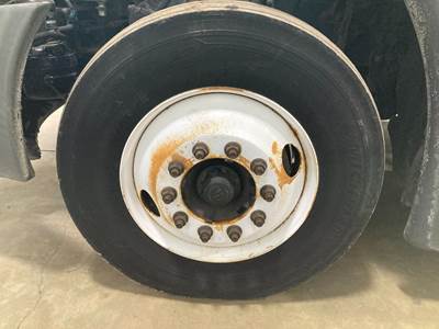 Meritor MFS-12 Front Axle Assembly for a Freightliner Cascadia