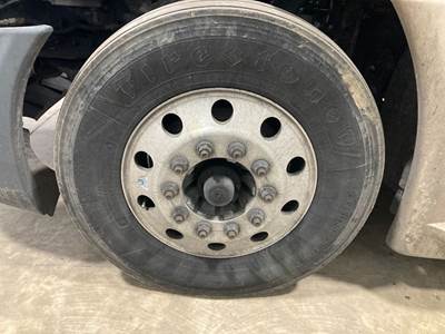 Meritor MFS-12 Front Axle Assembly for a Freightliner Cascadia