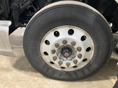 Meritor MFS-12 Front Axle Assembly for a Kenworth T680