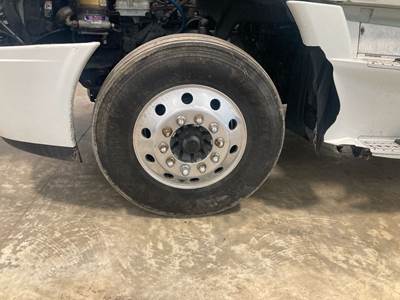 Meritor MFS-12 Front Axle Assembly for a Freightliner Cascadia