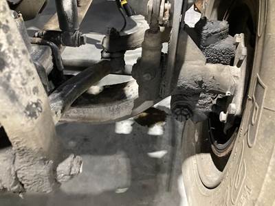 Meritor MFS-12 Front Axle Assembly for a Freightliner Cascadia